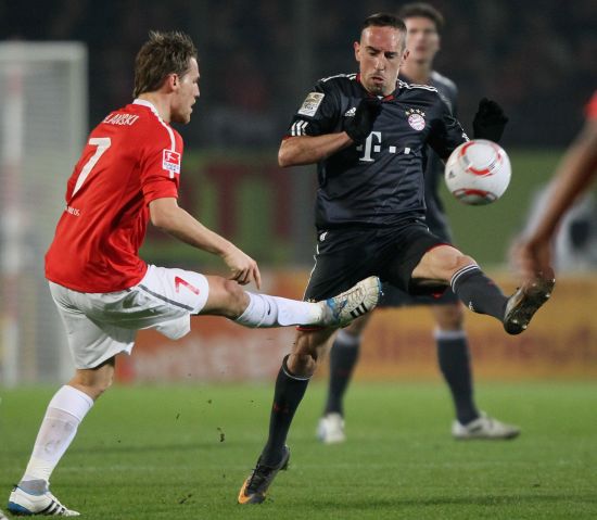 一层坚实基 一层坚实基